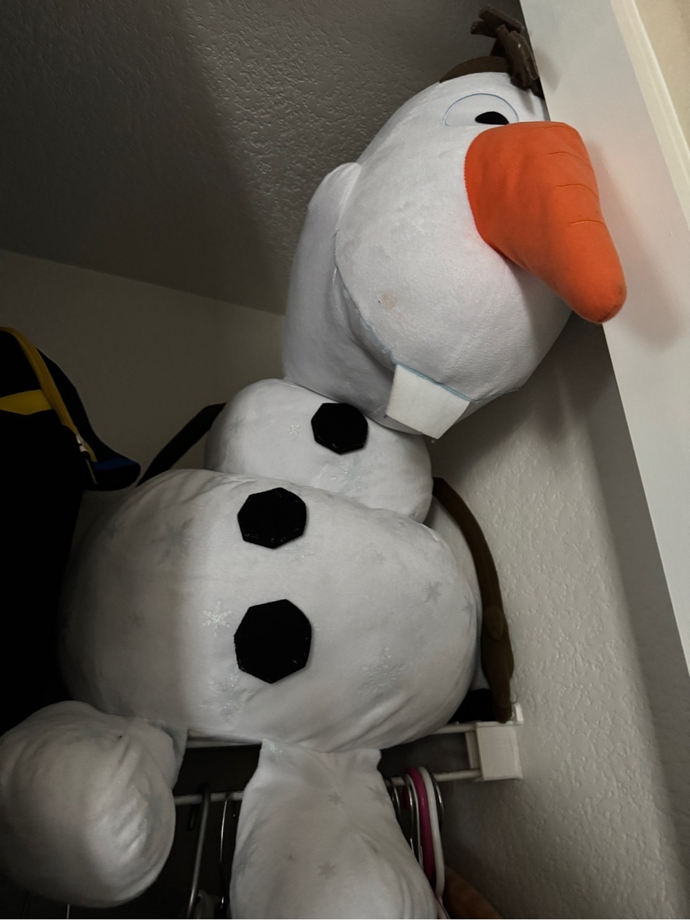 Big Olof Stuffed animal from Disney frozen